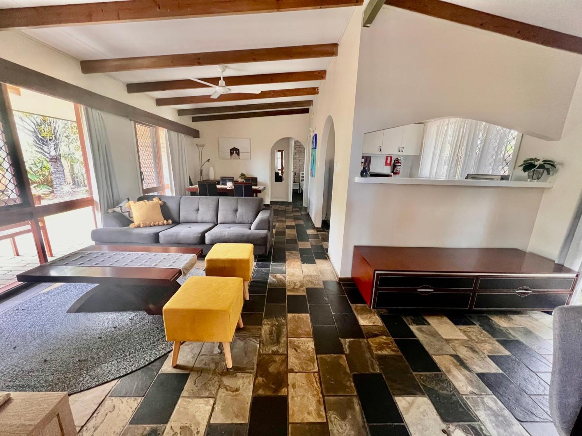 Colonial Village Resort Χέρβεϊ Μπέι Εξωτερικό φωτογραφία